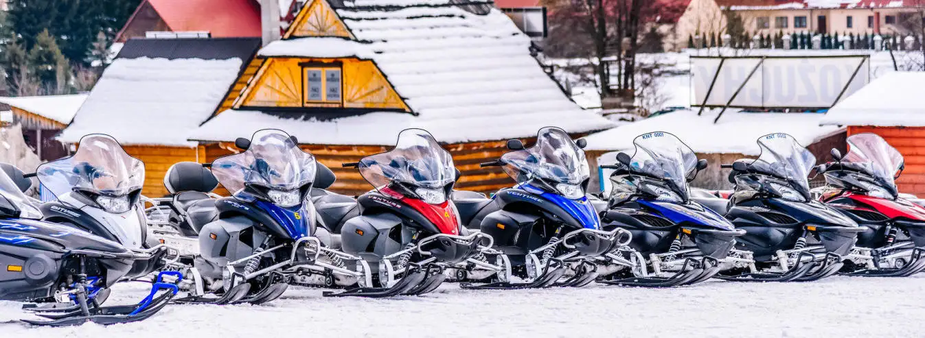 Viešbutis Białka Tatrzańska Tatry Poilsis kalnuose Lenkija - sniego motociklų nuotrauka sniege